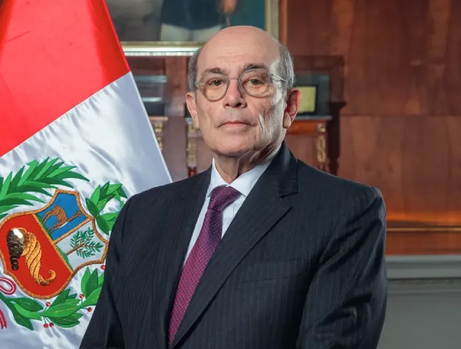 Hugo Claudio de Zela Martínez