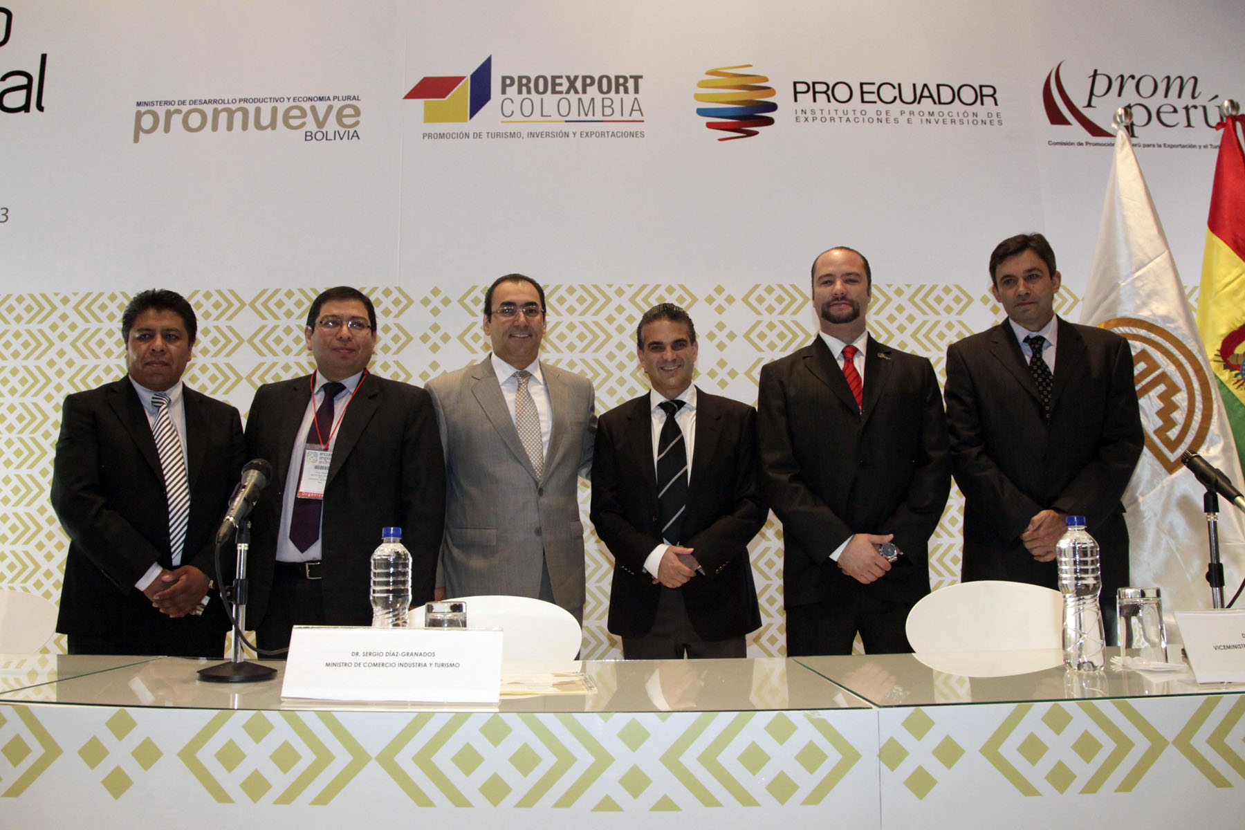 Bogota (Colombia), 24 de Abril 2013. El Viceministro de Comercio Exterior e Integración Económica, Francisco Rivadeneira, participó en el Encuentro Empresarial Andino, junto a sus homólogos de la CAN. Foto:Xavier Granja Cedeño/Ministerio de Relaciones Exteriores Comercio e Integración.